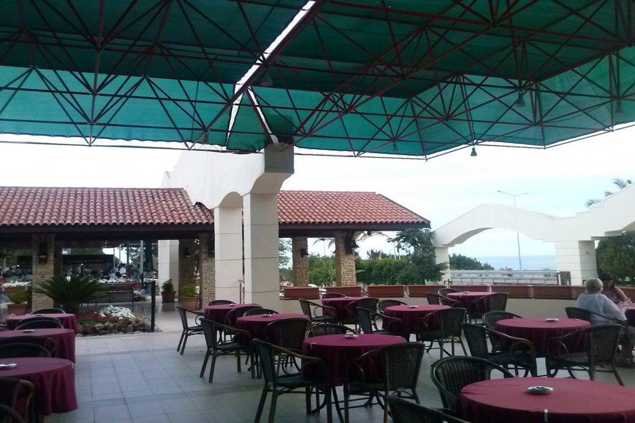 Aska Costa Holiday Club Side Luaran gambar