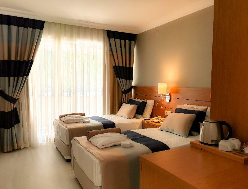 Aska Costa Holiday Club Side Luaran gambar
